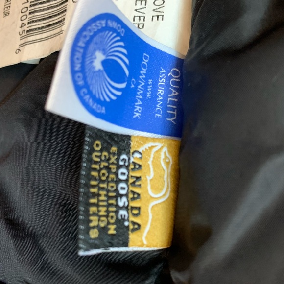 Canada Goose Resolute Parka - Picture 4 of 8